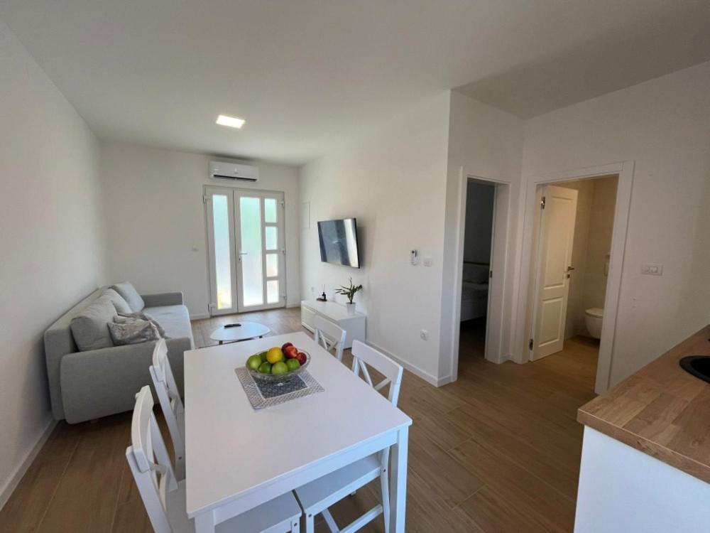 Apartments Laura Korcula Town Bagian luar foto